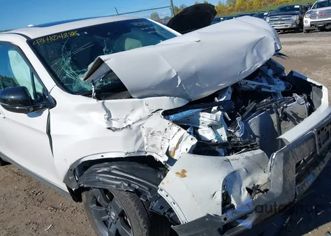 2025 Honda Ridgeline Black Edition z USA, uszkodzony, nr VIN 5FPYK3F81SB013573